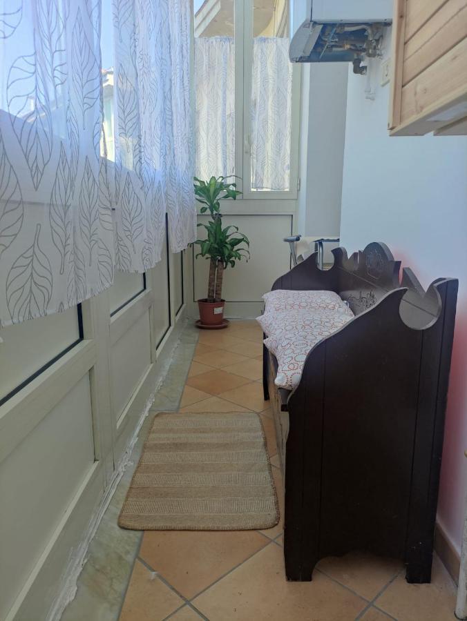 Appartamento A Casa Justa Holiday House City Center Napoli Esterno foto